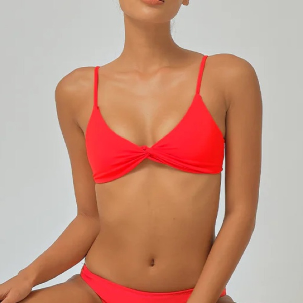 Blackbough Swim Tona Twisted Top Red
